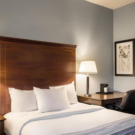 Americinn By Wyndham Madison West Extérieur photo